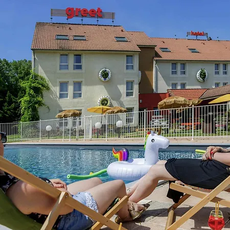 Greet Hotel Beaune (Cote d'Or)