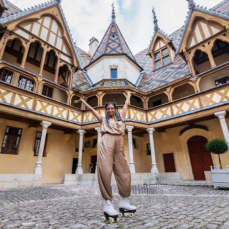Greet Hotel Beaune (Cote d'Or)