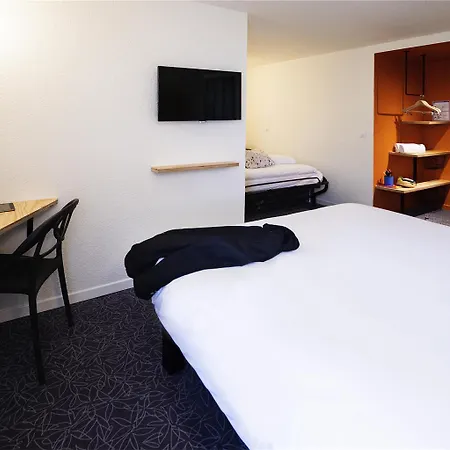 Greet Hotel