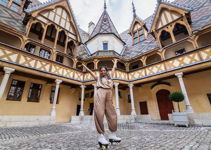 Greet Hotel Beaune (Cote d'Or)
